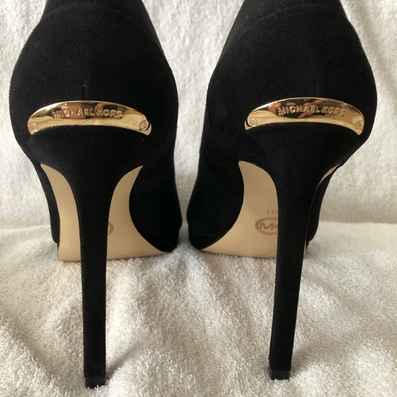 Michael Kors Black Suede Yasmin Pumps Size 11 - Picture 5 of 7